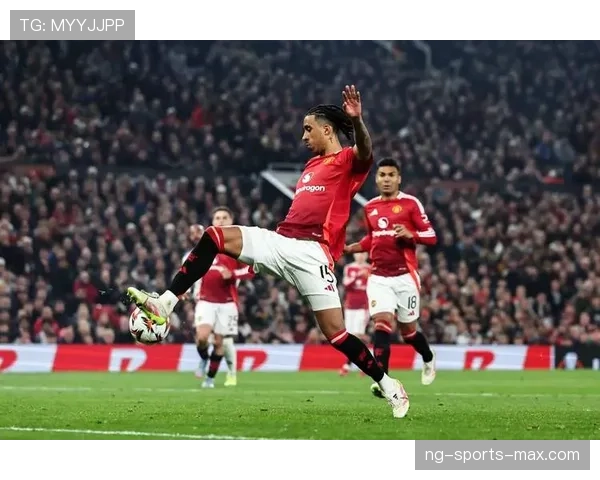 曼联进攻组织混乱问题逐步反映，球队赛季表现稳定性承压