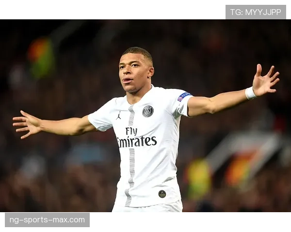 维尼修斯vs萨内：速度型边锋的突破效率与战术角色差异解析