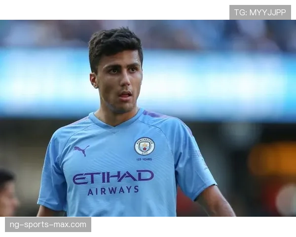 罗德里防守型中场的战术价值与观赏性分析