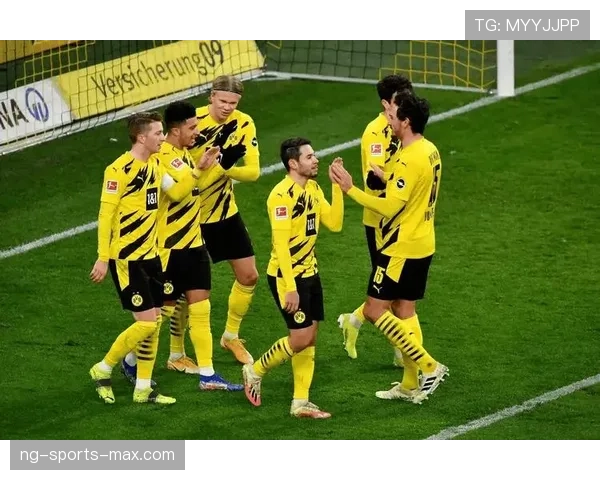 多特蒙德进攻看着流畅，其实终结太差，问题藏不住了